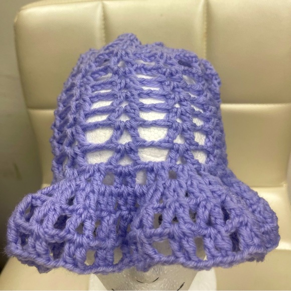 One size for adults - Picture 1 of 5